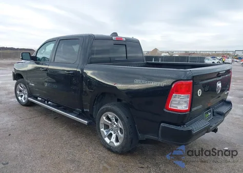 2022 Ram 1500 Big Horn 4X4 5'7 Box из США, поврежденный, VIN 1C6RRFFG4NN461000